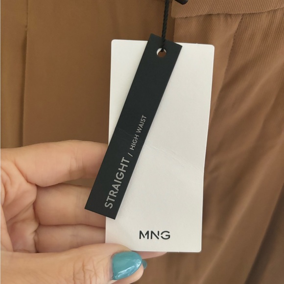 Mango Wide Leg Pleated Trousers - Picture 9 of 11